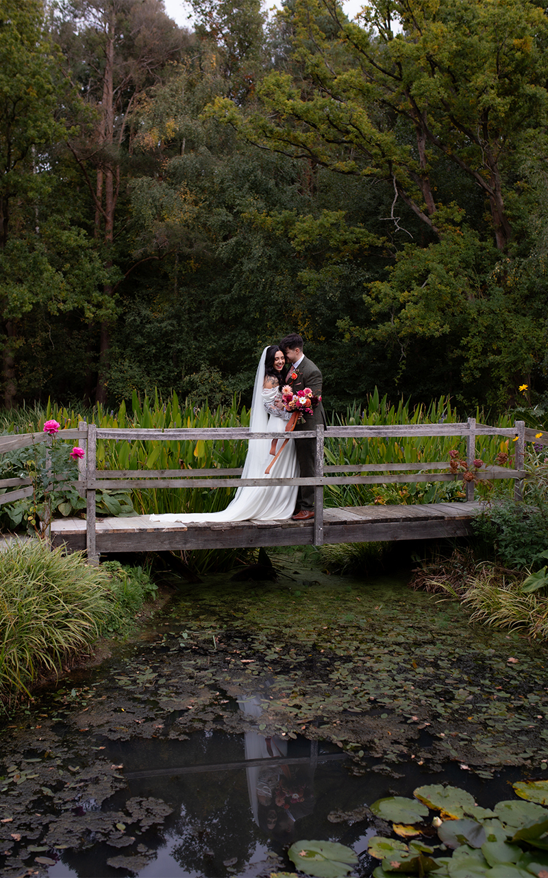 editorial wedding couple photo