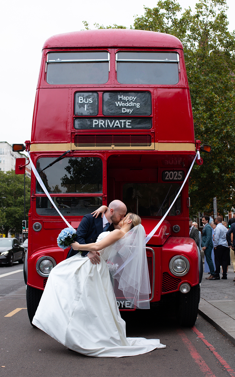 editorial London wedding bus kiss