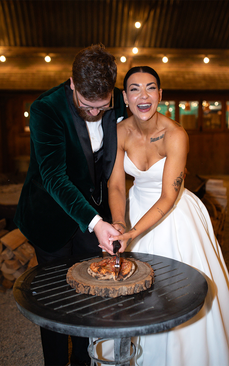 old gore wedding pizza cut